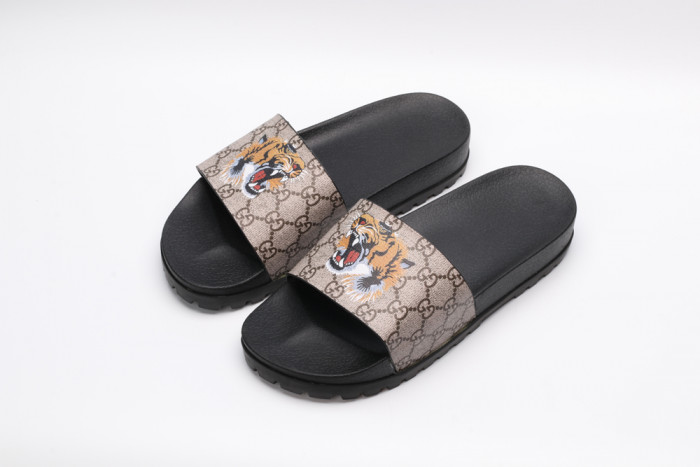 Onekick GUCC SLIPPERS