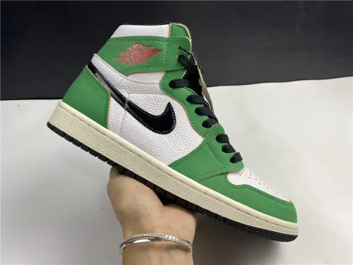 Rep Air Jordan 1 Retro High Lucky Green DB4612-300