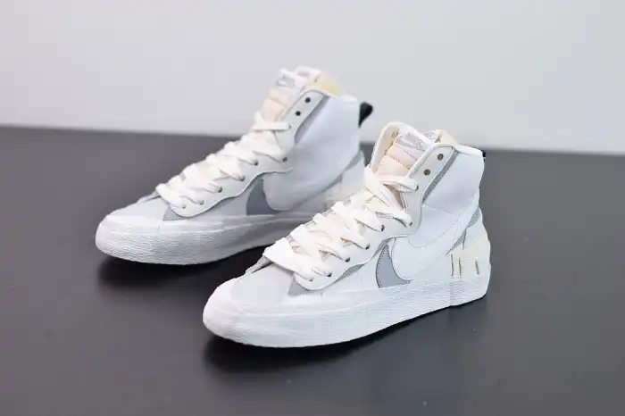 Cheap SACAI X NIKE BLAZER MID WHITE BV0072-100