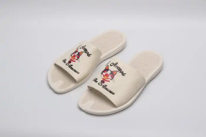 GUCC SLIPPERS