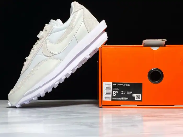 Rep Nike LD Waffle Sacai White Nylon BV0073-101