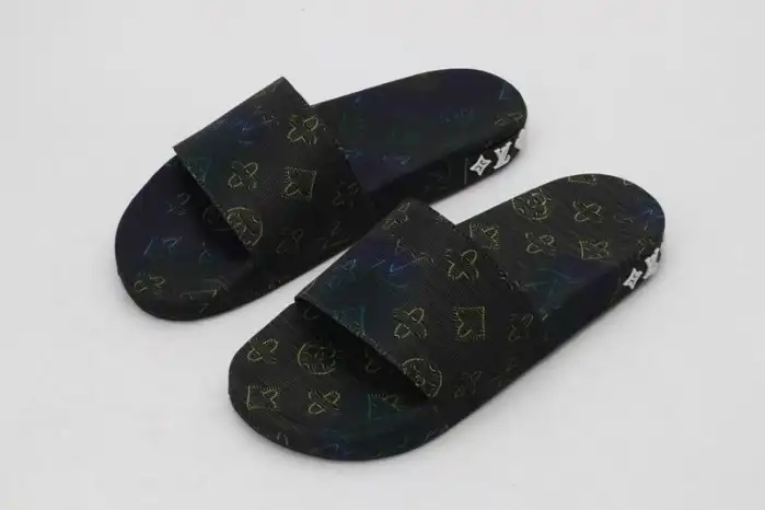 Loui Vuitto SLIPPERS