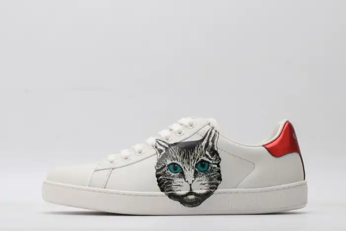 GUCC LOW-TOP SNEAKER