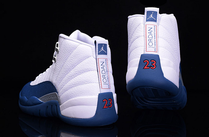 Air Jordan 12 Retro "French Blue" mens 130690-113