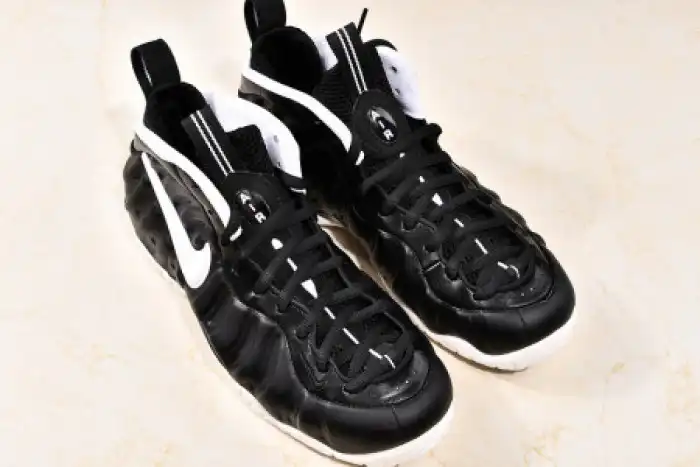 Rep AIR FOAMPOSITE PRO DR. DOOM (2016) 624041-006