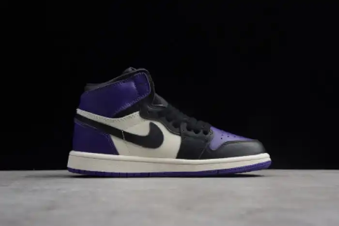 KIDS AIR JORDAN 1 RETRO HIGH OG 'COURT PURPLE' 555088-501