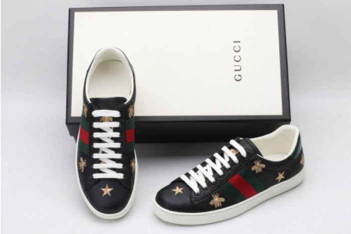 Onekick GUCC ACE EMBROIDERED LOW-TOP SNEAKER 386750 A38F0 1079