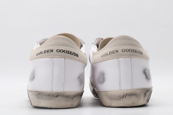 GGD SNEAKERS