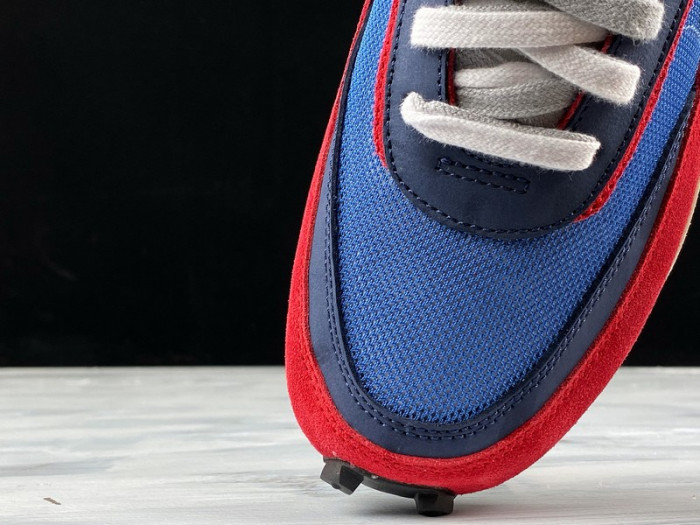 Sacai x Nike LDWaffle Trainer Varsity Blue Varsity Red BV0073-400