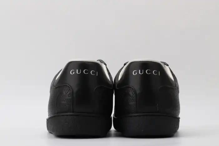 Rep GUCC LOW-TOP SNEAKER