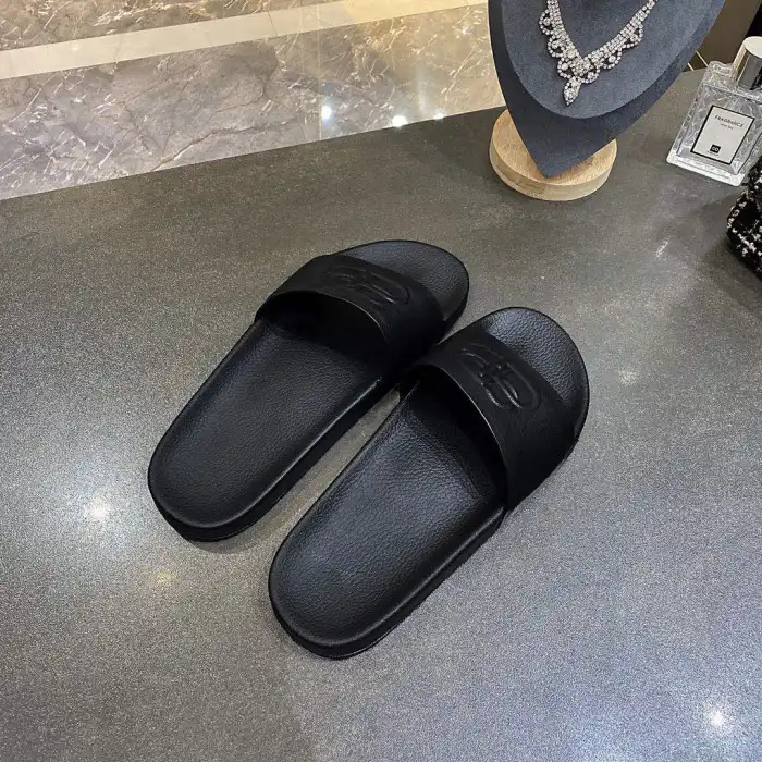 Rep BLCG SLIPPERS