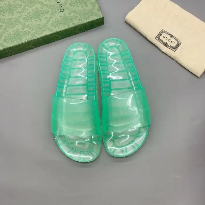 GUCC SLIPPERS