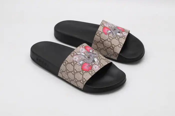 Rep GUCC SLIPPERS