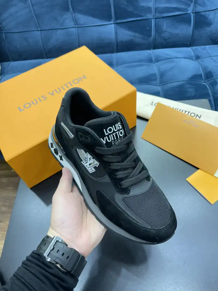 Loui Vuitto TRAINER SNEAKER