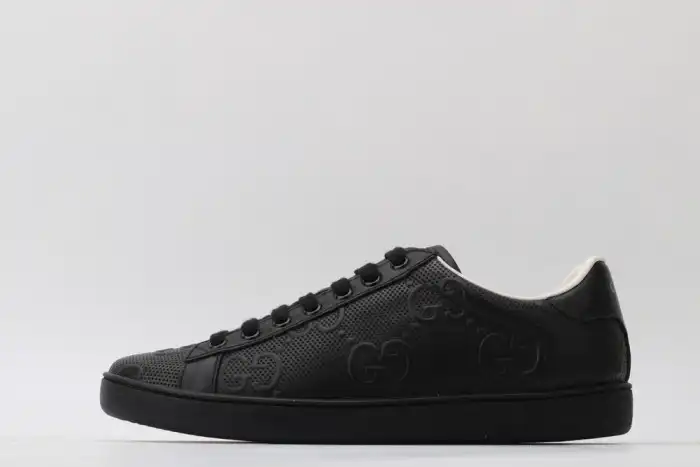 GUCC LOW-TOP SNEAKER