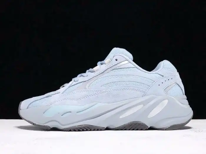 Adidas Yeezy Boost 700 v2 Hospital Blue FV8424