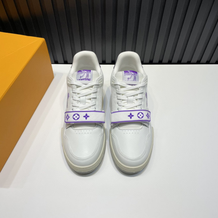 LV TRAINER SNEAKER LOW