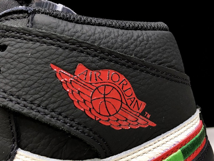 Air Jordan 1 Retro High OG 'A Star Is Born' - 555088 015