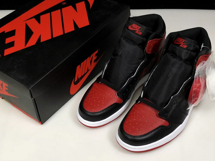 Onekick Air Jordan 1 Retro High OG Banned 555088-001