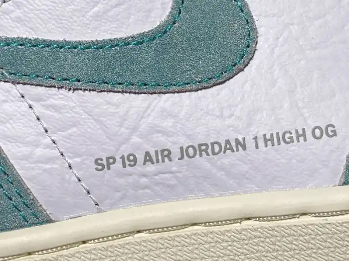 Rep Air Jordan 1 Retro High OG Turbo Green 555088-311