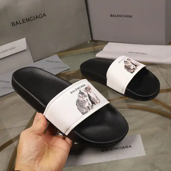 Rep BLCG SLIPPERS