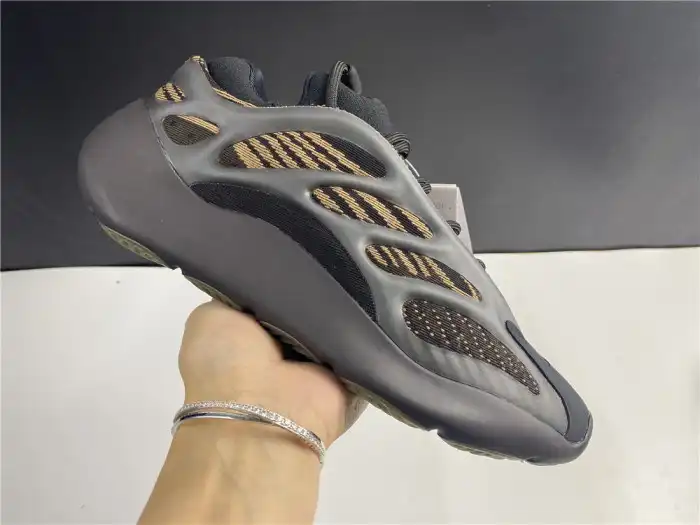 Cheap ADIDAS YEEZY 700 V3 GY0189