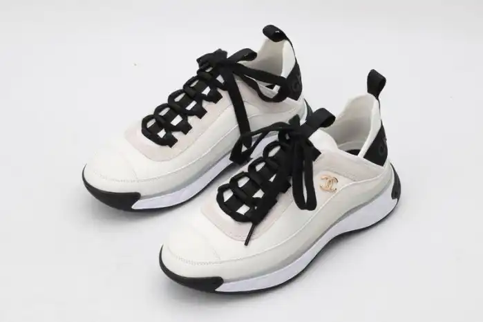 CHNE1 SNEAKERS