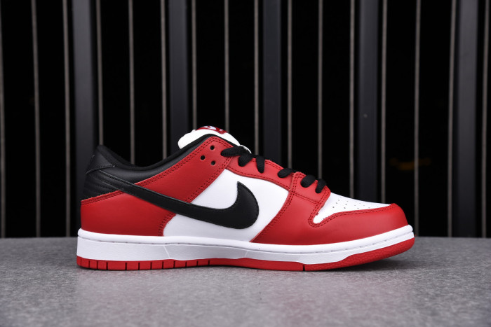 NIKE SB DUNK LOW J-PACK CHICAGO BQ6817-600