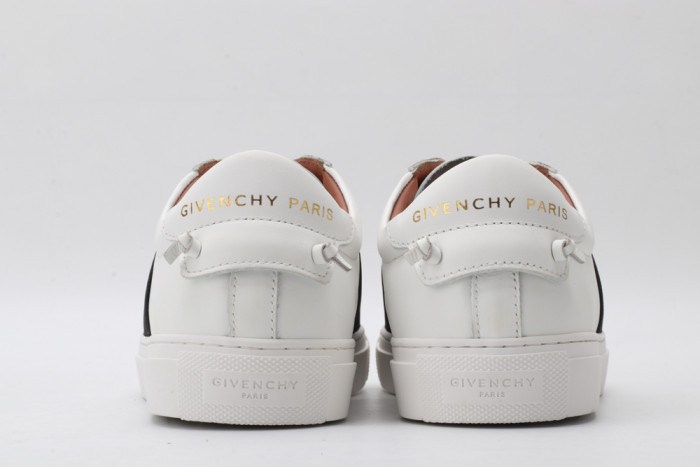 Onekick Givench LOW-TOP SNEAKER