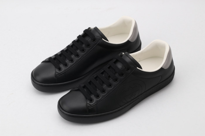 Onekick GUCC LOW-TOP SNEAKER