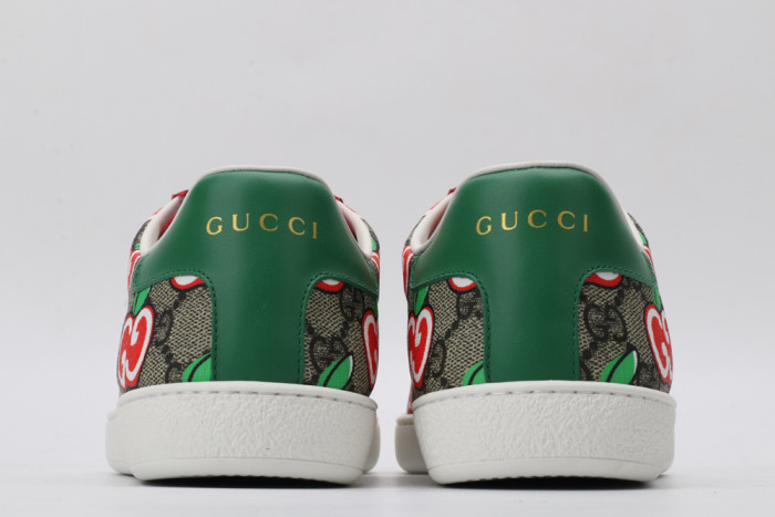 Onekick GUCC LOW-TOP SNEAKER