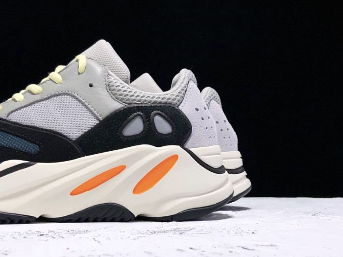 Adidas Yeezy 700 Boost Wave Runner B75571