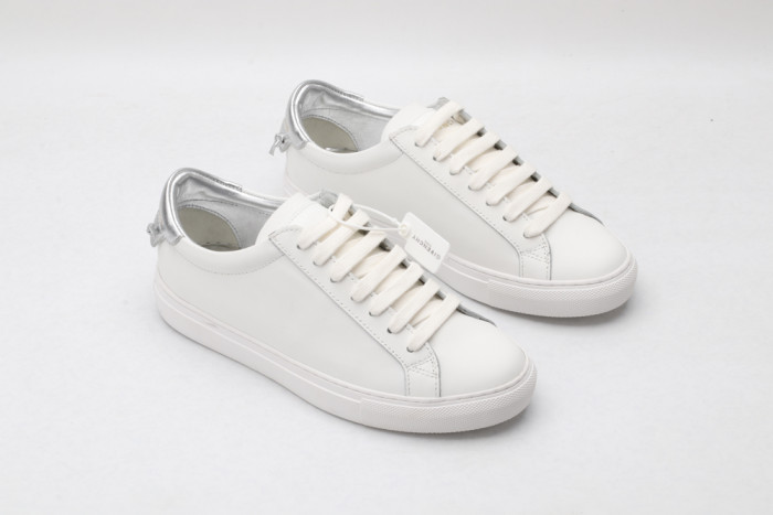 Onekick Givench LOW-TOP SNEAKER