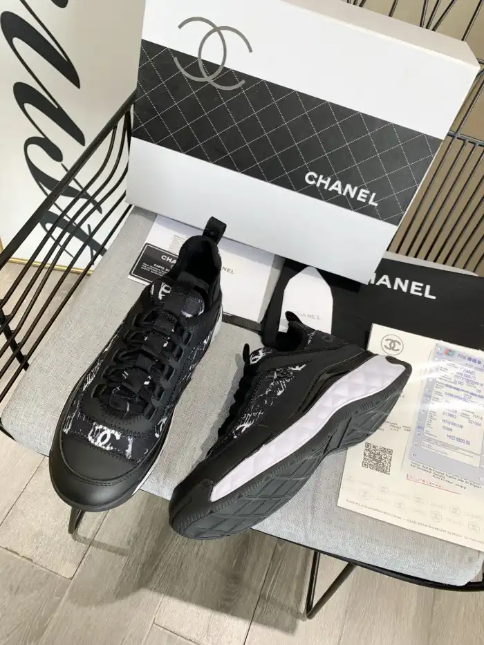 CHNE1 LOW TOP TRAINER CC SNEAKERS