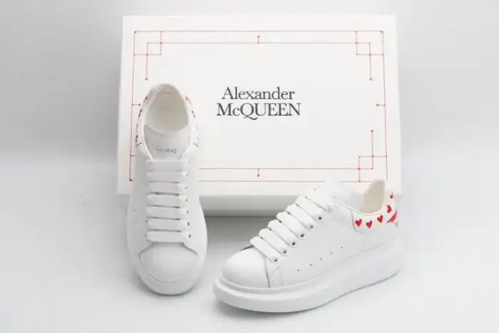 MQ SNEAKERS