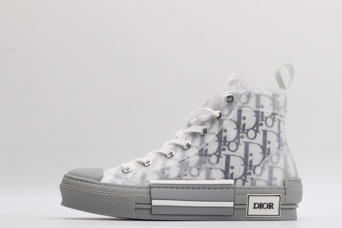 DR B23 Sneakers