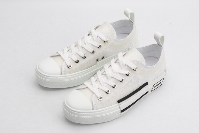 Onekick DR B23 Oblique Low Top Sneakers