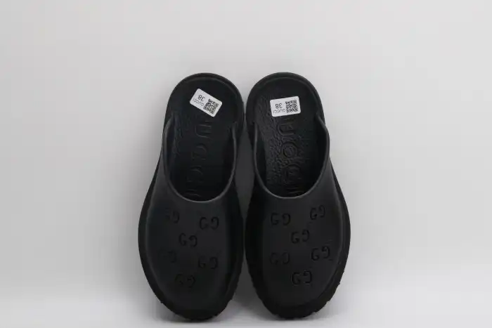 GUCC SLIPPERS