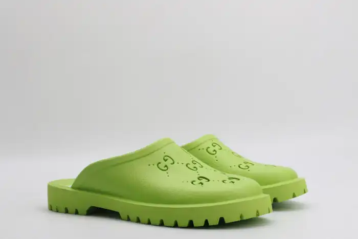 GUCC SLIPPERS