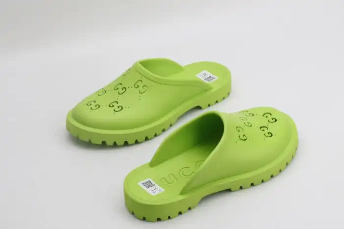 GUCC SLIPPERS