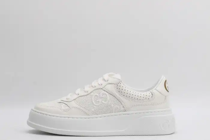 GUCC LOW-TOP SNEAKER