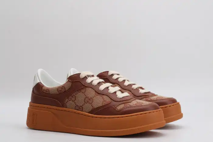 GUCC LOW-TOP SNEAKER