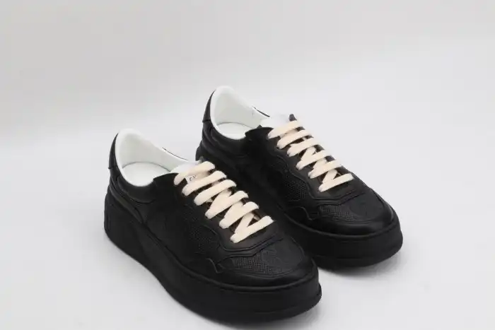 Cheap GUCC LOW-TOP SNEAKER