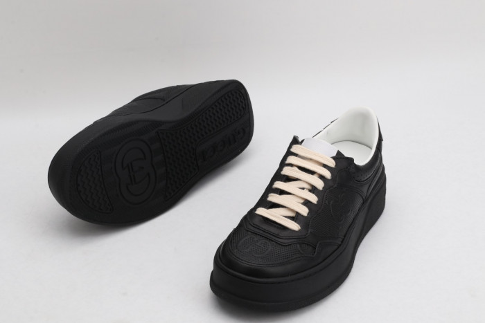 GUCC LOW-TOP SNEAKER