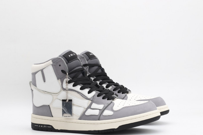 Onekick AR1M1 High-Top Sneaker