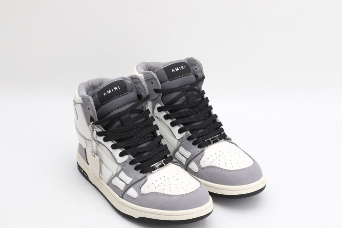 Onekick AR1M1 High-Top Sneaker