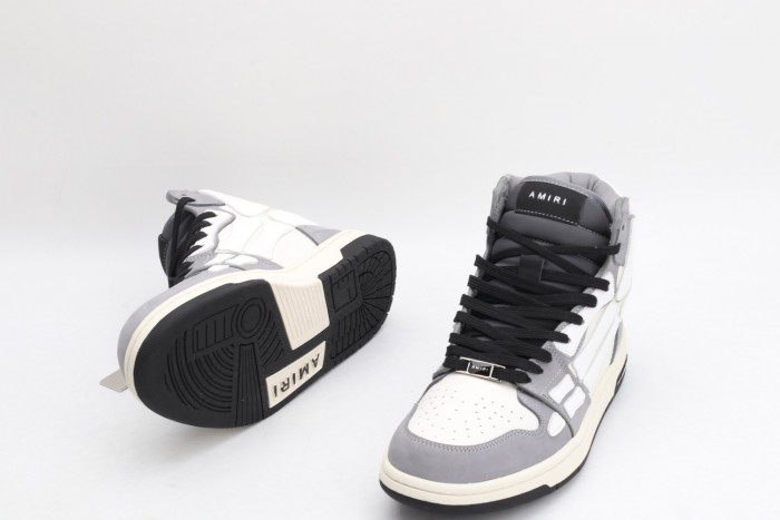 Onekick AR1M1 High-Top Sneaker