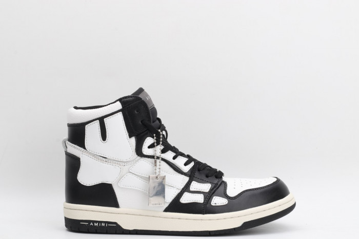 Onekick AR1M1 High-Top Sneaker