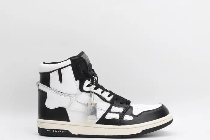 AR1M1 High-Top Sneaker