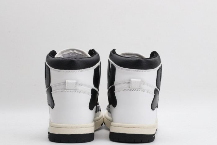 Onekick AR1M1 High-Top Sneaker